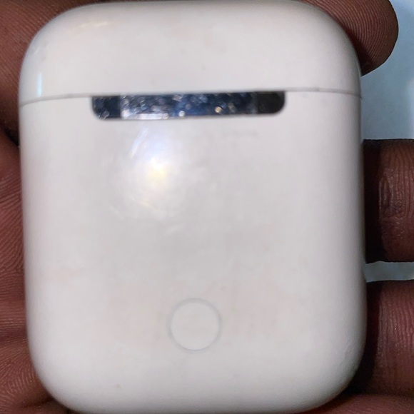 Apple AirPod used